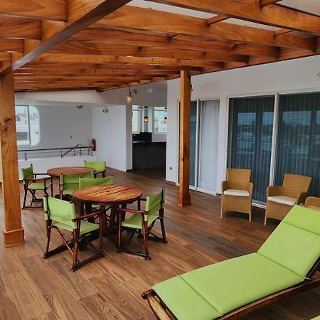 Galapagos Apartments - Bay View House Puerto Ayora  Extérieur photo