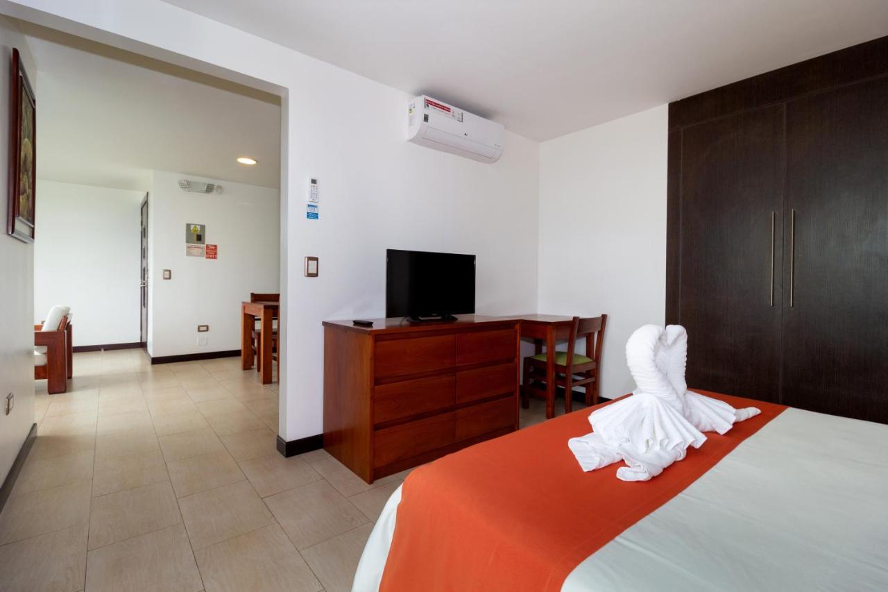 Galapagos Apartments - Bay View House Puerto Ayora  Extérieur photo