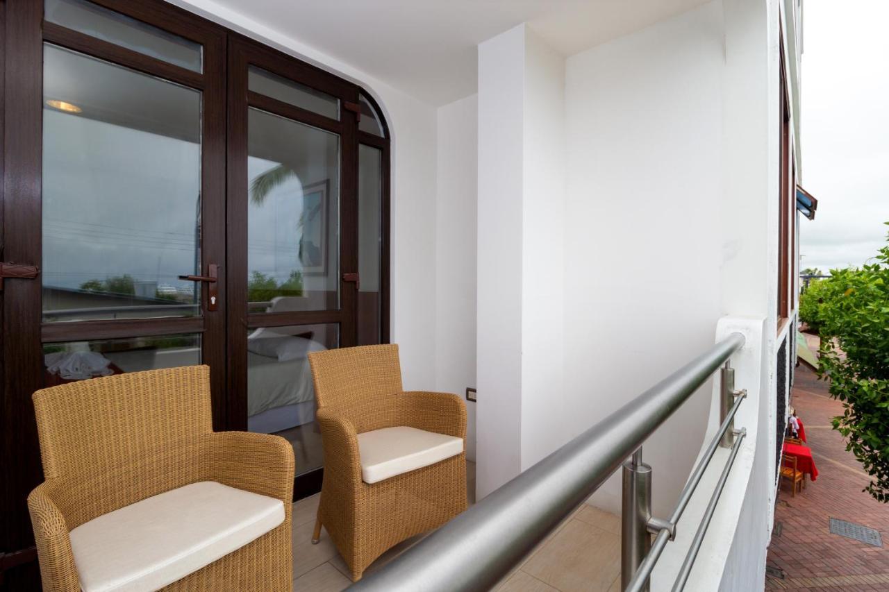 Galapagos Apartments - Bay View House Puerto Ayora  Extérieur photo